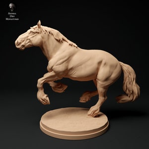Suffolk Punch Cantering - white resin - ready to prep / paint - many options
