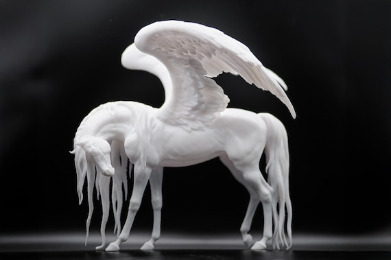 Pegasus model Horse artist resin - White resin figurine - Unpainted - 10" tall