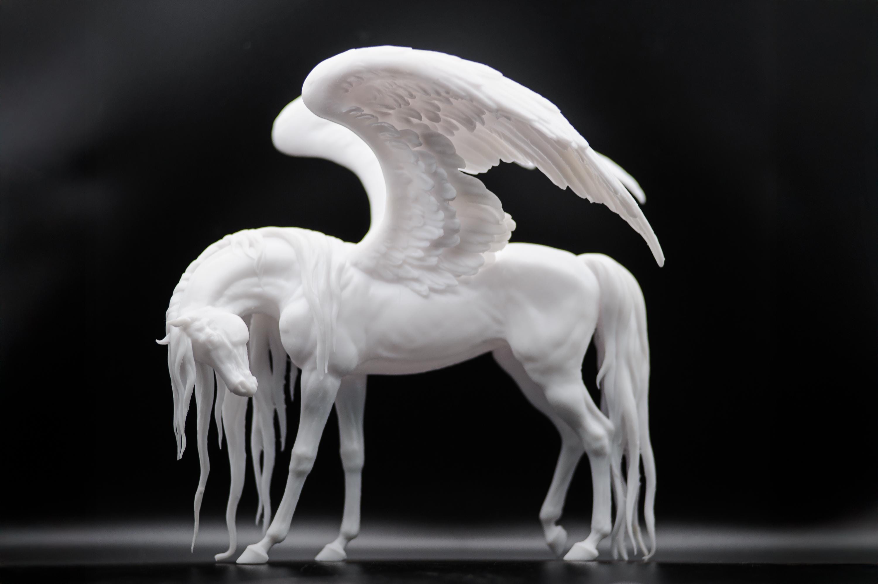WHITE HORSE】 ホワイトホース 希少フィギュア 陶器製 中