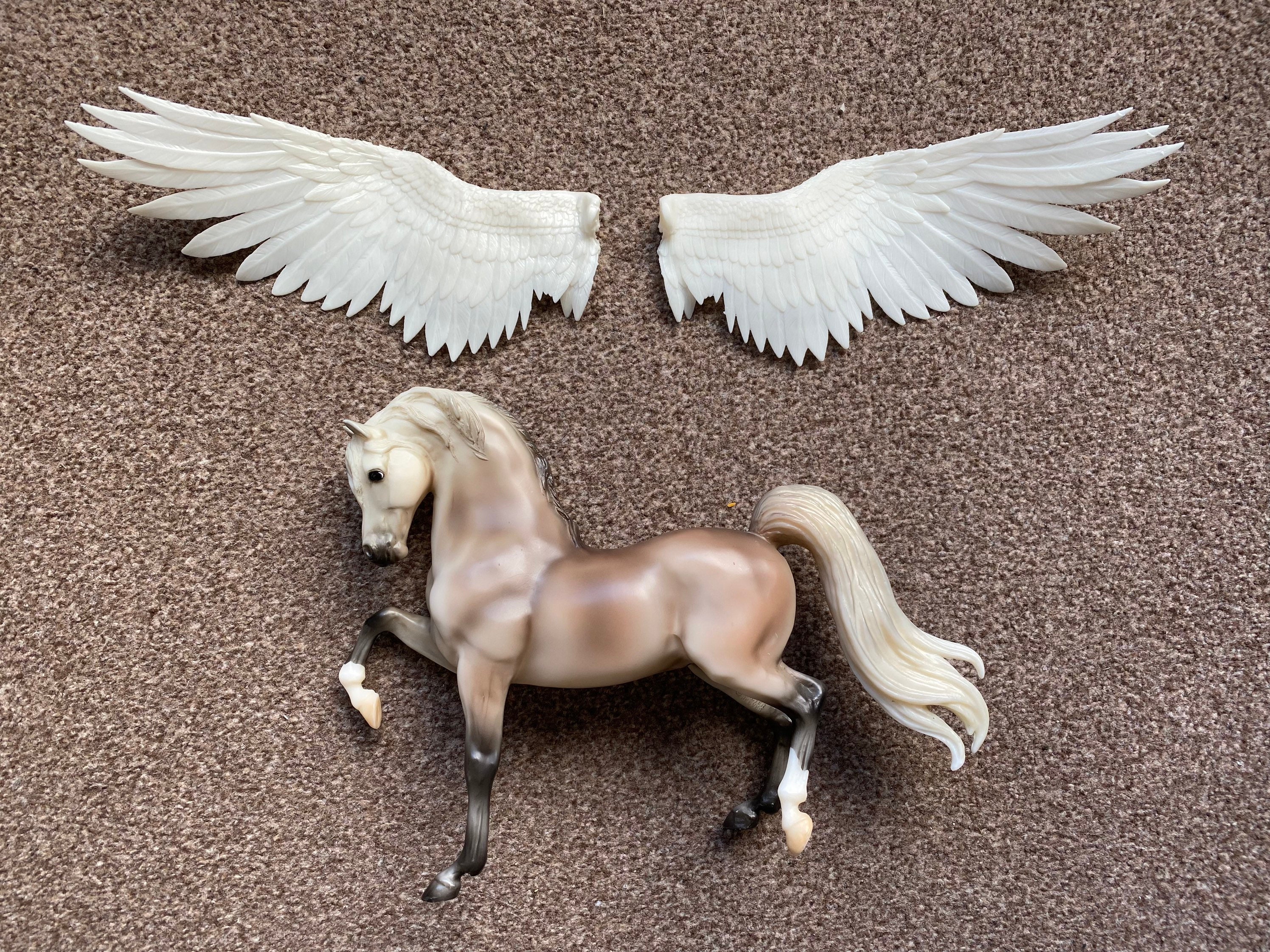 Ailes De Cheval Traditionnelles échelle 1:9 - Pour Figurines Breyer Personnalisées - Modèle Ange Type 2