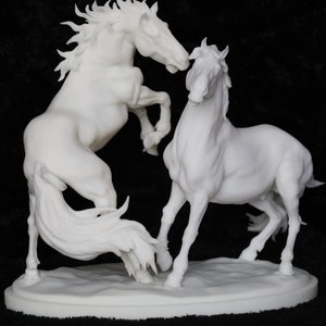 Modelo de cavalo de combate de Camargue em escala 1/9, edição LTD, estatuetas de resina, escala tradicional