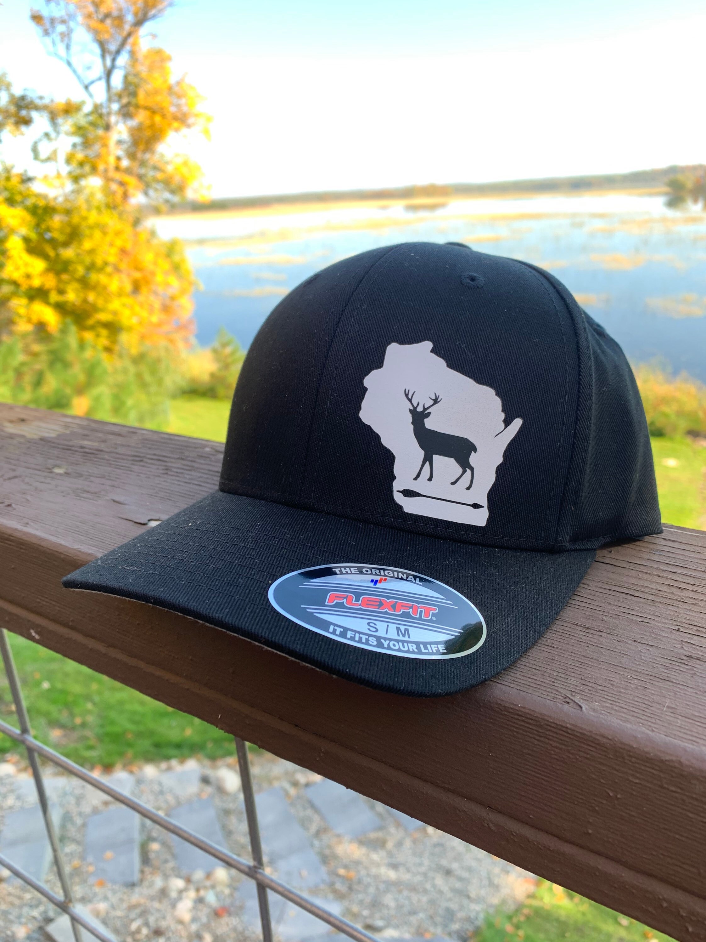 Wisconsin Deer Bow Hunting Flexfit 