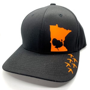 Gorra negra ajustada Flexfit para caza de pavos en cualquier estado