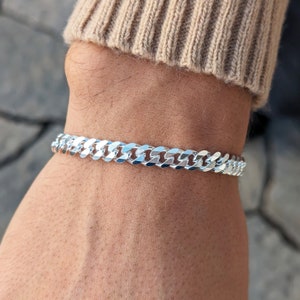 6.7mm Curb Chain Bracelet | .925 Sterling Silver (7", 7.5", 8", 8.5" lengths)