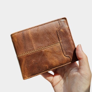 Cartera minimalista de piel de vacuno de grano completo envejecida con dos pliegues, color marrón oscuro, para el día del padre