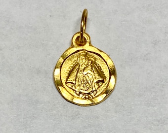14 Karat Yellow Gold Virgen de Regla "Our Lady of Regla" 8mm Baby Medal