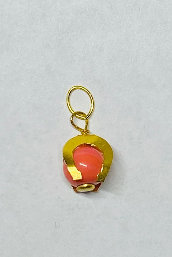 Vintage NOS 1960's 14K Yellow Gold Coral Bead Hors