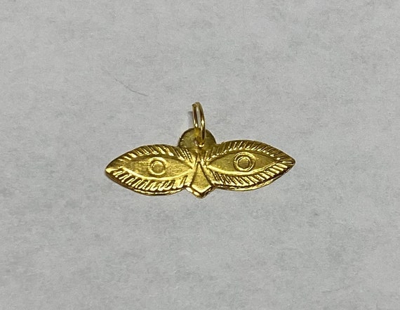 14 Karat Gold Plain Santa Lucia Saint Lucy Eyes - Saint Lucy Gold Pendant 14 Karat Gold Plain Santa Lucia Saint Lucy Eyes - Saint Lucy Gold Pendant