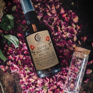 Love Potion Massageöl: Aromatherapie für Selbstliebe & Sinnlichkeit