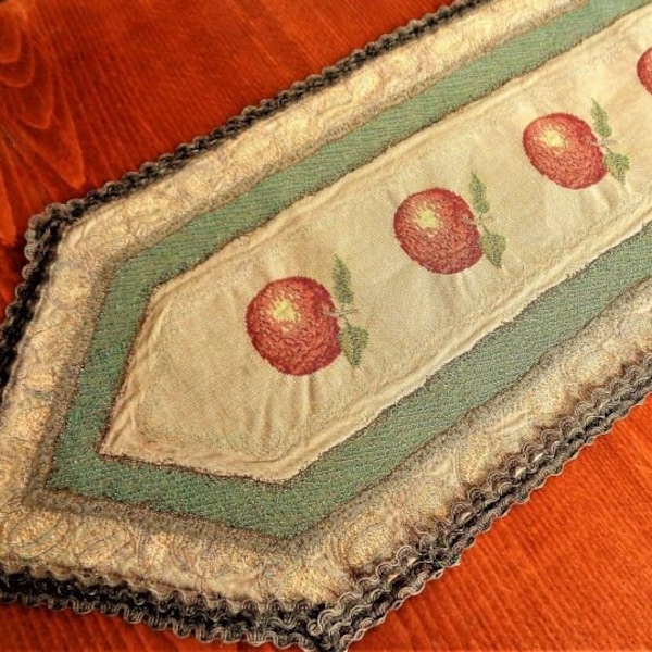 Apple Table Runner Patterns - Etsy