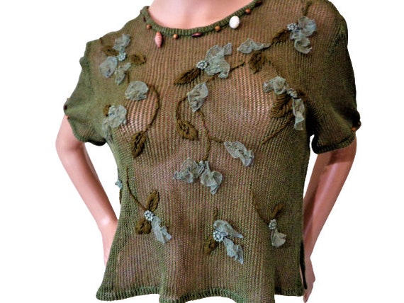 Green Mesh Top with Embroidered Flowers and Flora… - image 4