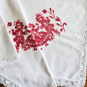 Hungarian Embroidery Table Cloths - Etsy