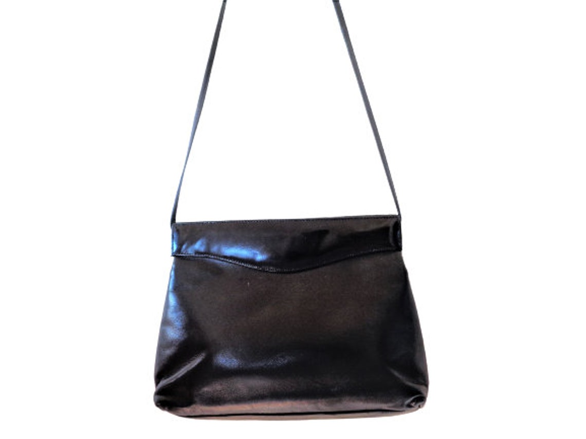 Black Leather Handbag Purse, Ribbed Leather Shoulder Bag, Vintage Italian Bag, Silvano Biagini Bologna Made in Italy, foto 2 di 5