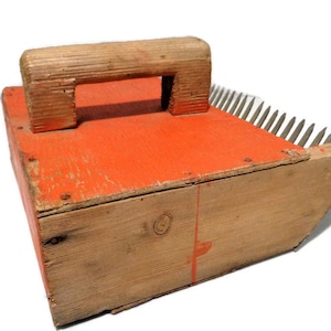 Antique Cranberry Harvesting Scoop, Berry Picker Comb, berry rake, Primitive Harvest Tool, Antique Farm Tool, Rustic Home Decor