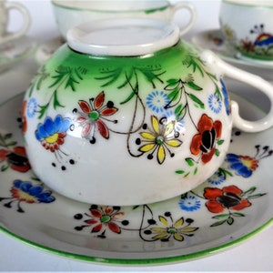 Fine China Tea Cups and Saucers Set of 6