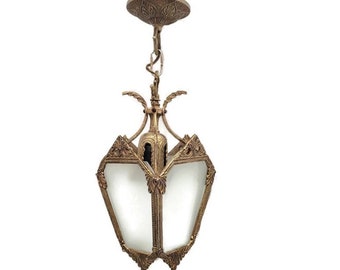 Vintage Laiton Suspendu Lanterne Orné Gravé Étoile Lait Verre Lustre Antique Pendentif Lumière Baroque Victorien Salon Porche Entrée