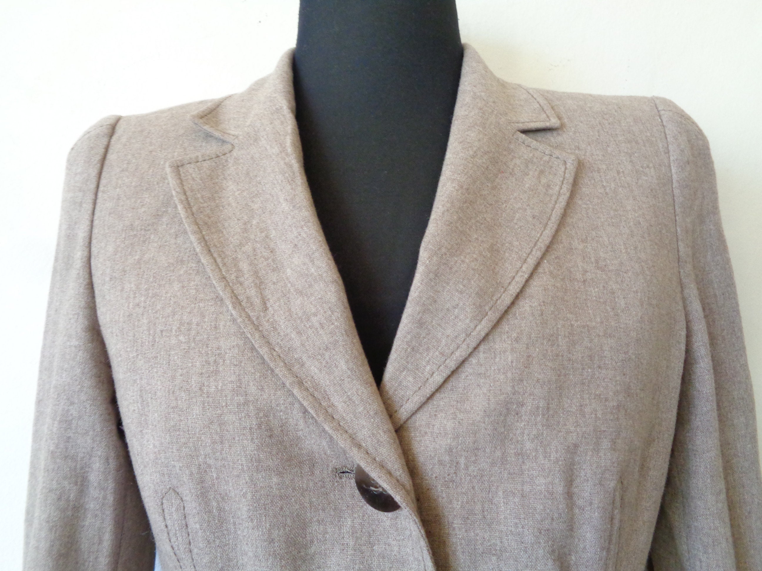 Manteau Blazer Escada En Laine Noire - Taille DE36/US6/M - Neuf Sans étiquette