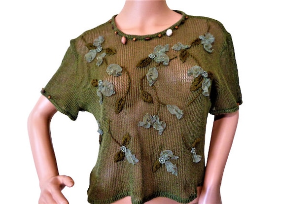 Green Mesh Top with Embroidered Flowers and Flora… - image 6