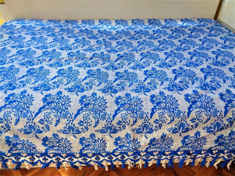 overshot coverlet reproduction free sample