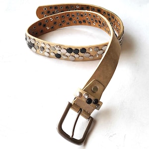Vintage 80s 90s Studded Women Belt Silver Tone Leather with Metal Studs Details Retro Fashion Ladies Skinny Slim Waist Accessory Gift