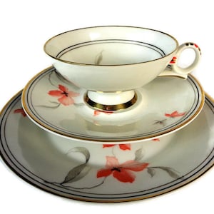 Hertel Jacob Bavarian China tea cup trio, Bavaria Trio Cup Saucer Dessert Plate