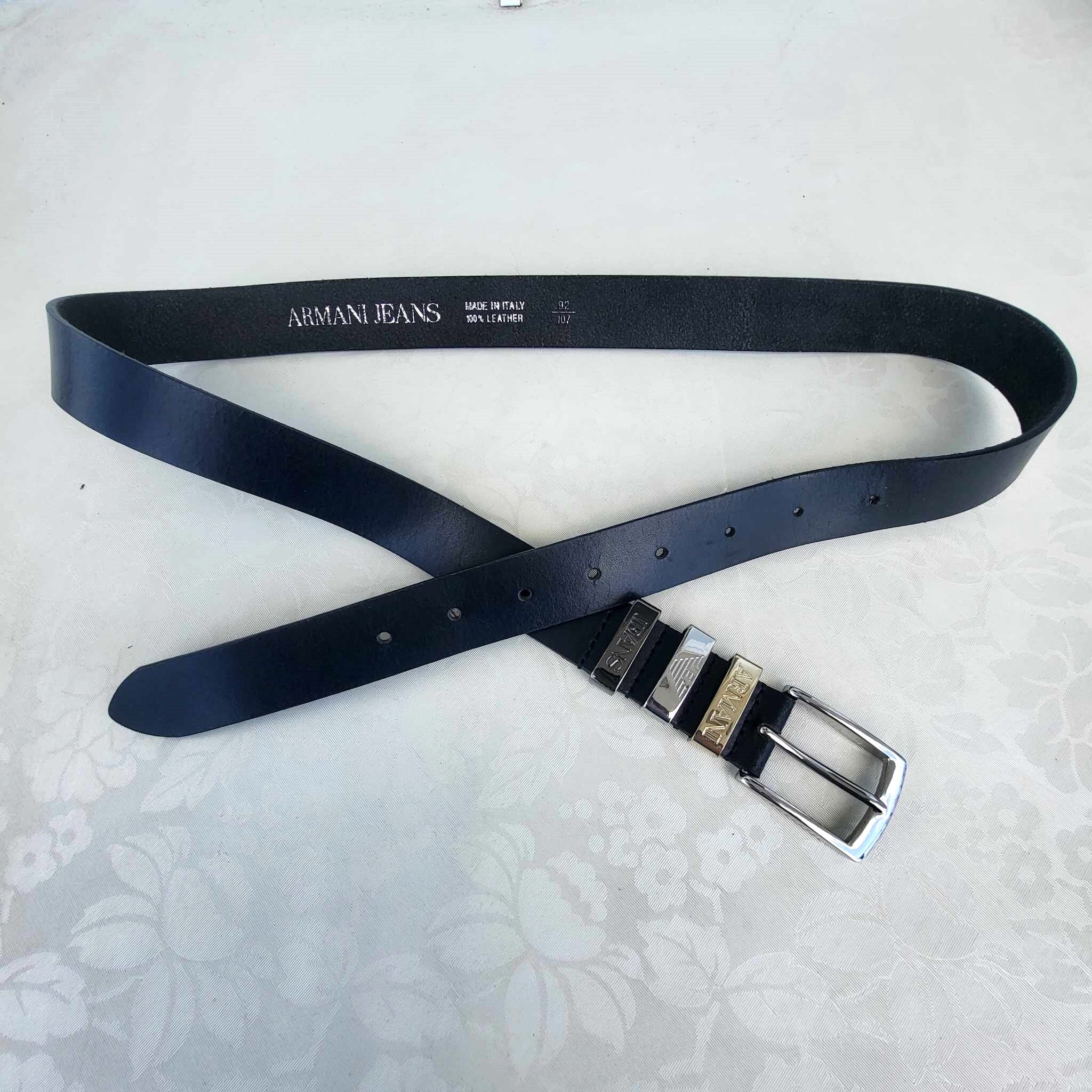ARMANI ジーンズ メンズベルト、ブラックレザー、シルバーロゴ ARMANI ジーンズ メンズベルト、ブラックレザー、シルバーロゴ