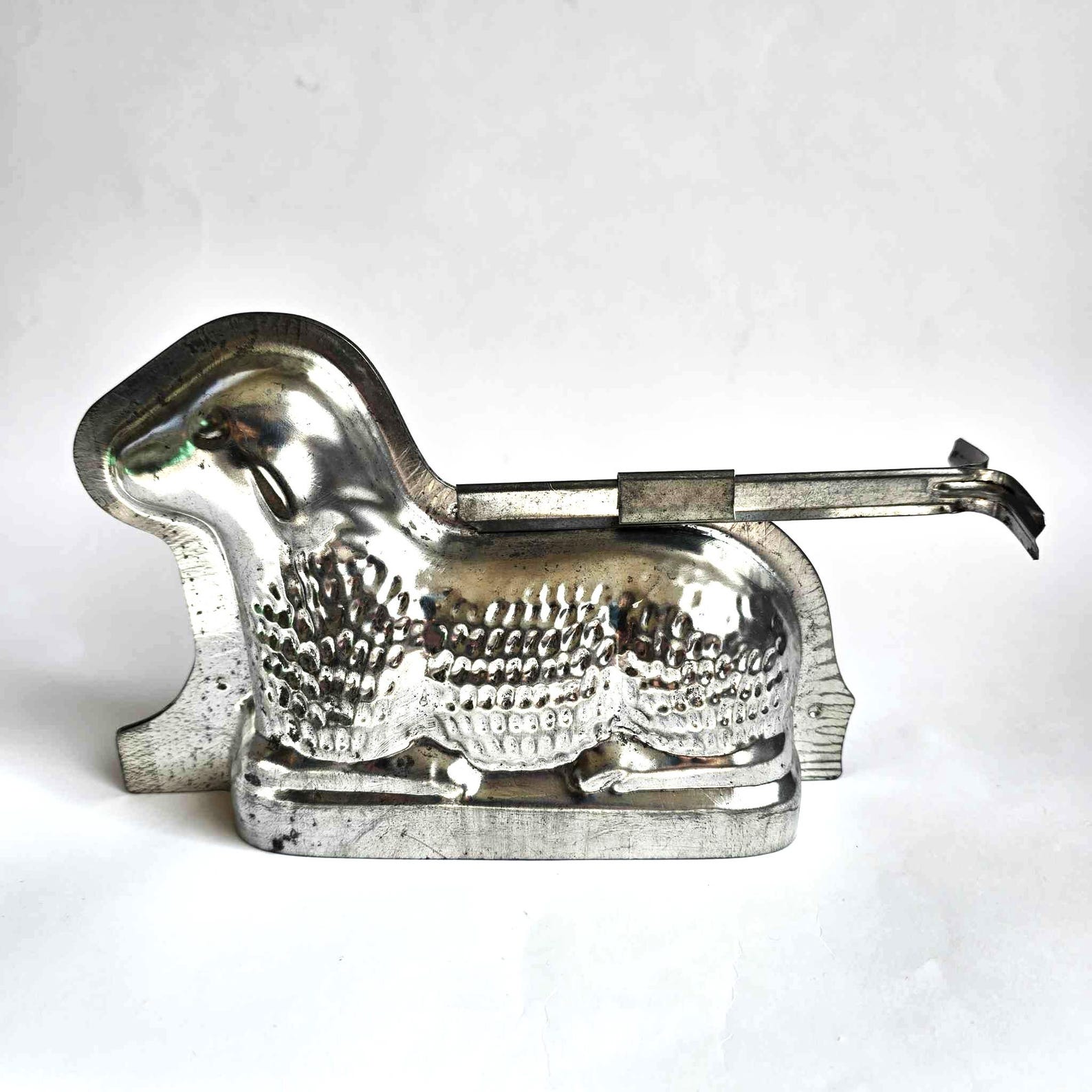 Vintage German Tin Lamb Cake Mold Vintage Easter Baking Mold Traditional Christian Symbol Rustic Farmhouse Kitchen Bakeware Decor