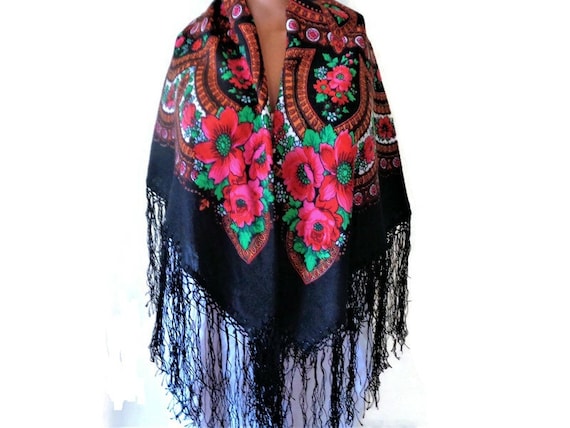 Russian Scarf, Pavlovsky Posad Shawl, Wool Fringe… - image 1