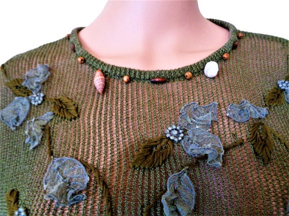 Green Mesh Top with Embroidered Flowers and Flora… - image 3