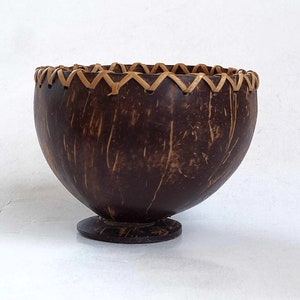 Handcrafted Primitive Coconut Bowl Footed Rattan Trim Rustic Dish for Trinket Key Fruit Decorative Display Storage Boho Style Accent Home