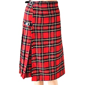 Vintage Kinloch Anderson Scotland Tartan Plaid Wrap Skirt Red Black Wool Checkered Pleated Wrapped Design Size M Scottish Tradition Style