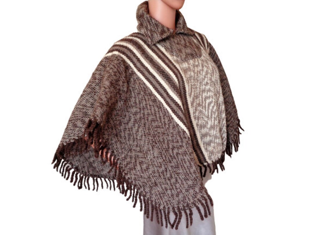 ne Quittez pas　Wool Emb Poncho Zarza - Baby Alpaca wool Hooded Unisex Poncho S-XXL - Aztec