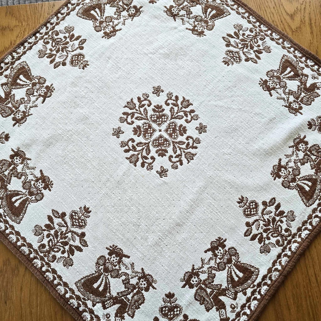 Austrian Pattern Vintage Austrian Linen Tablecloth: Bavarian Folk Dancers, Floral ...