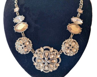 Chunky Statement Rhinestone Bib Necklace Silver Tone Metal Chain Vintage Jewels Classical