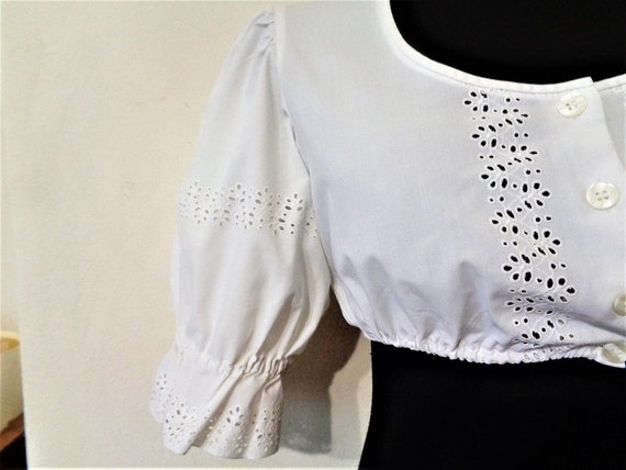 White Crop Dirndl Top, German Dirndl Blouse, Bava… - image 7