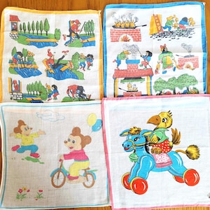 Juego de 4 pañuelos infantiles vintage de los años 60 y 70 con personajes de dibujos animados, coleccionables nostálgicos, diseño de algodón vibrante