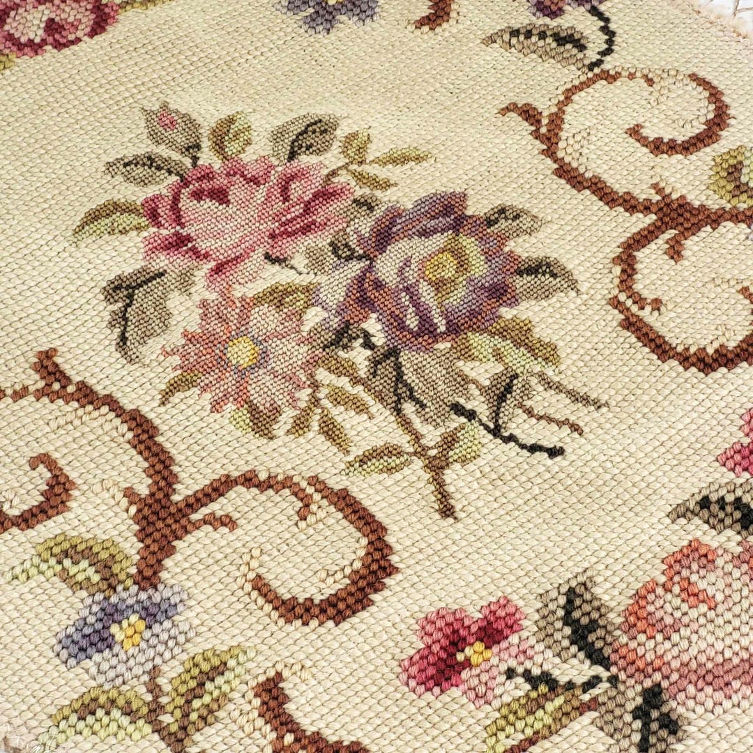 Vintage Floral Needlepoint Chair Seat Cover Pillow Case Pastel Roses ...