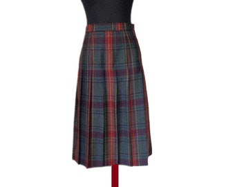 Pleated Wool Skirt Check Plaid Pattern Midi Length Plus Size Tartan Red Green Country Trader Vintage Women Clothing XXL