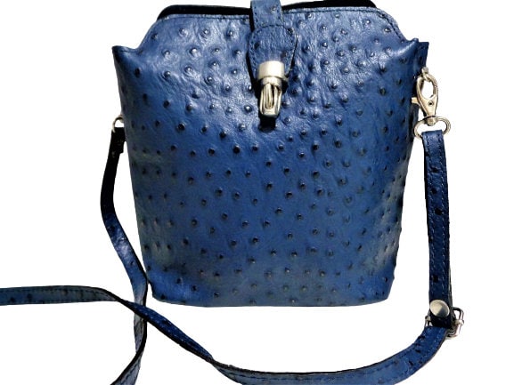 28x28x8 cm W x H x D Belli® Italian Handbag Women Shoulder Bag Backpack 2in1 Genuine Leather Ostrich Embossing Royal Blue 