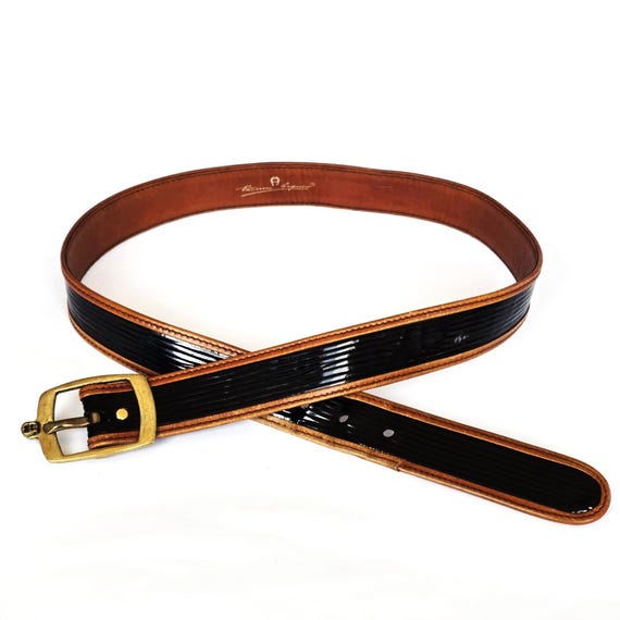 El Toque Final Vintage Calf  Hair & Leather In Brown And Black With Gold Buckle Styling a cowboy hat. Taking inspiration from Yellowstone  main image 3