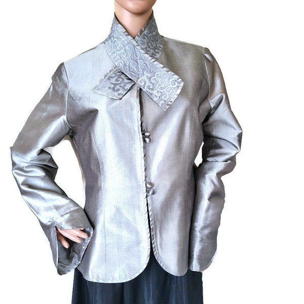 Women Chinese Silver Metallic Silk Tailored Jacket with Embroidery High Collar Flared Sleeve Shiny Suit Blazer Wedding Guest Wears