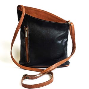 Pelletteria Di Mario Italian Leather Crossbody Bag Black Tan  display picture 3