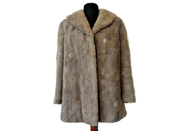 Sheep fluffy shop jacket