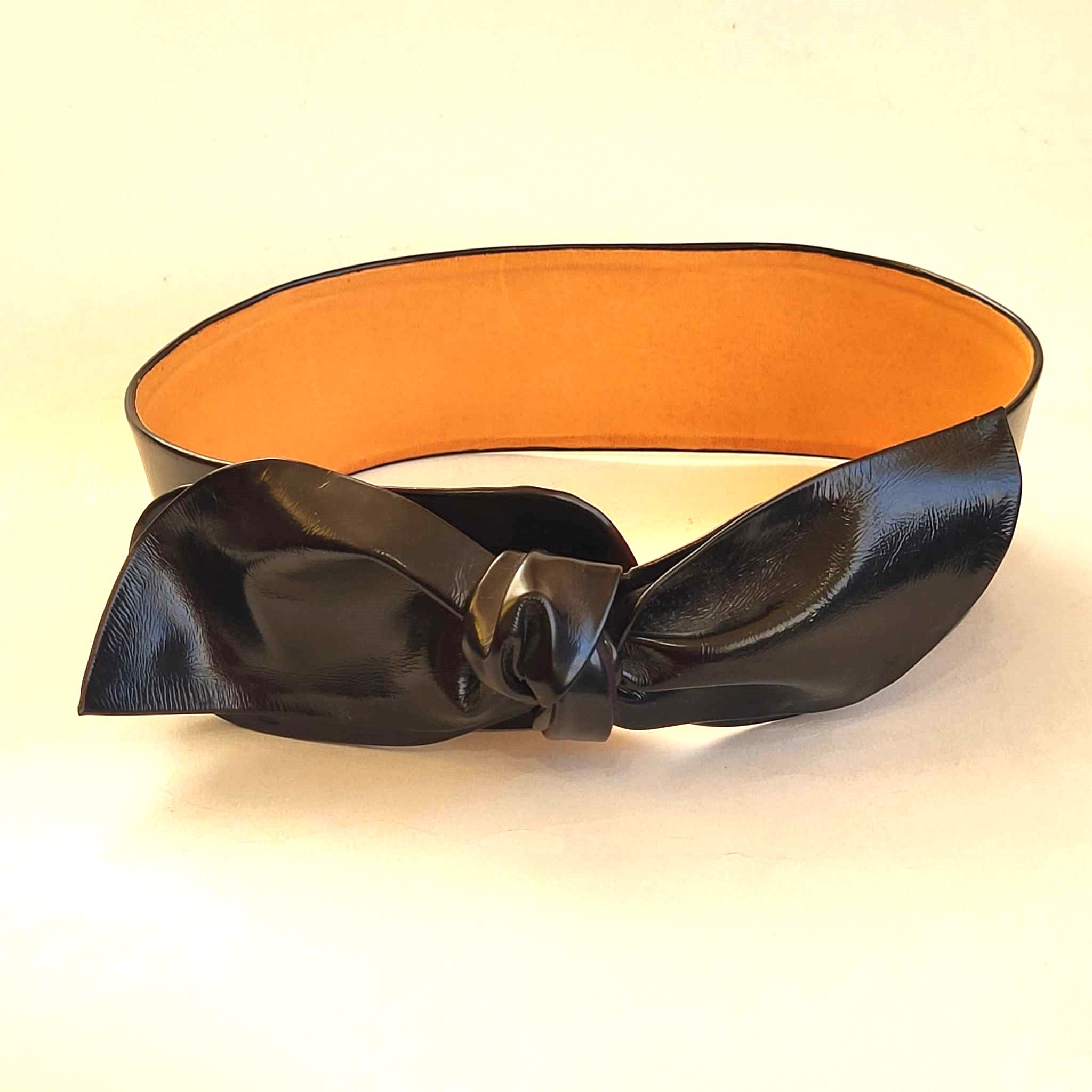 Liebeskind Berlin Leather Bow Belt 2163113.8759_frontfs main image 4