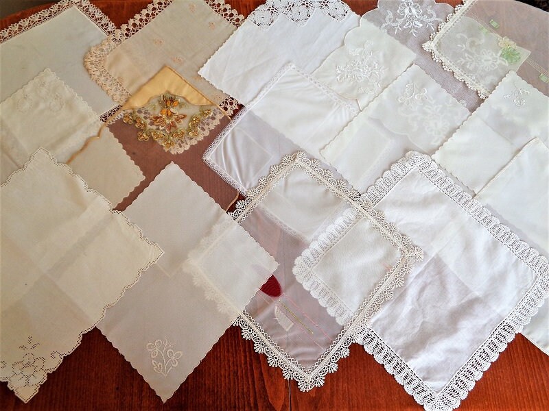12 Fazzoletti Donna In Pizzo Floreale Ricamato - Morbidi E Lavabili, 28x28 Cm - Ideali Per Matrimoni, Feste E Accessori Vintage