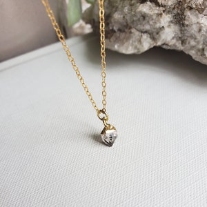 Mini collana con ciondolo di diamanti Herkimer, ciondolo di diamanti Herkimer, catena riempita d'oro, riempita d'oro 14k, collana di diamanti Herkimer