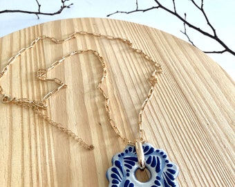 Lange Büroklammer Halskette mit Talavera Blume | Mexikanische Volkskunst Schmuck