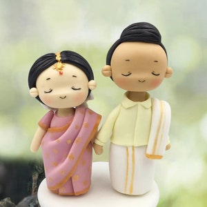 Saree wedding cake topper, Hindu bride & groom cake topper, Small wedding cake topper gift for couple, pink wedding theme