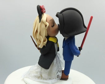 Custom Kissing Bride & Groom wedding cake topper, Movie Inspire wedding cake topper, Wedding gift for Geek, Unique Wedding Cake Decoration