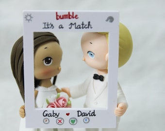 Bumble wedding cake topper, It's a Match wedding cake topper, Online Dating app bride & groom topper, Funny cake topper, anniversary topper